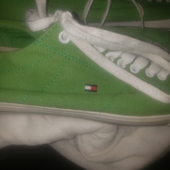 Tommy Hilfiger Green Shoes - Picture 2 of 6
